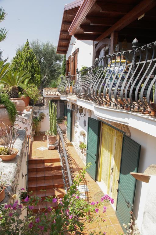 Il Casale Delle Principesse Villa Mattinata Bilik gambar