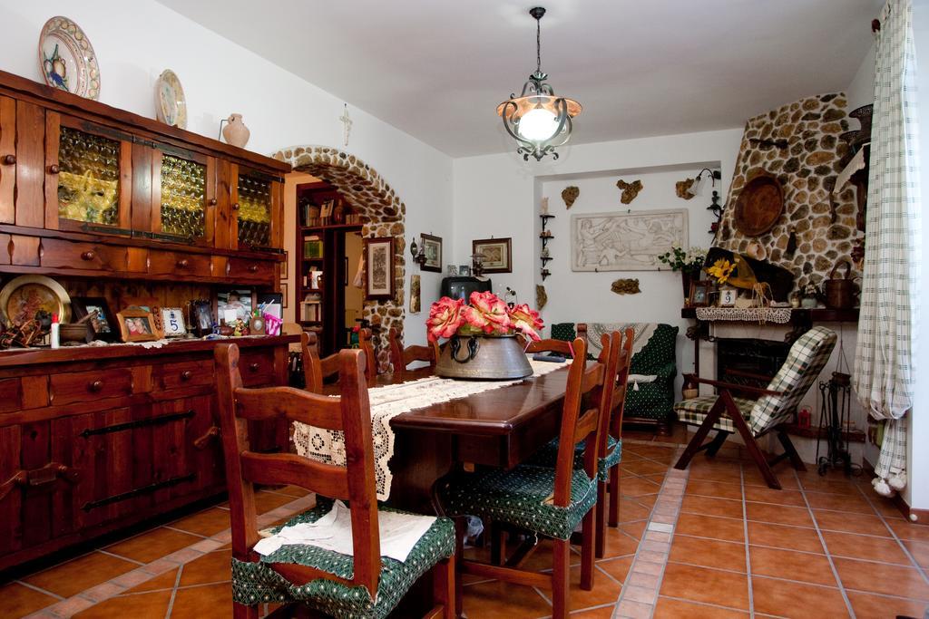 Il Casale Delle Principesse Villa Mattinata Luaran gambar