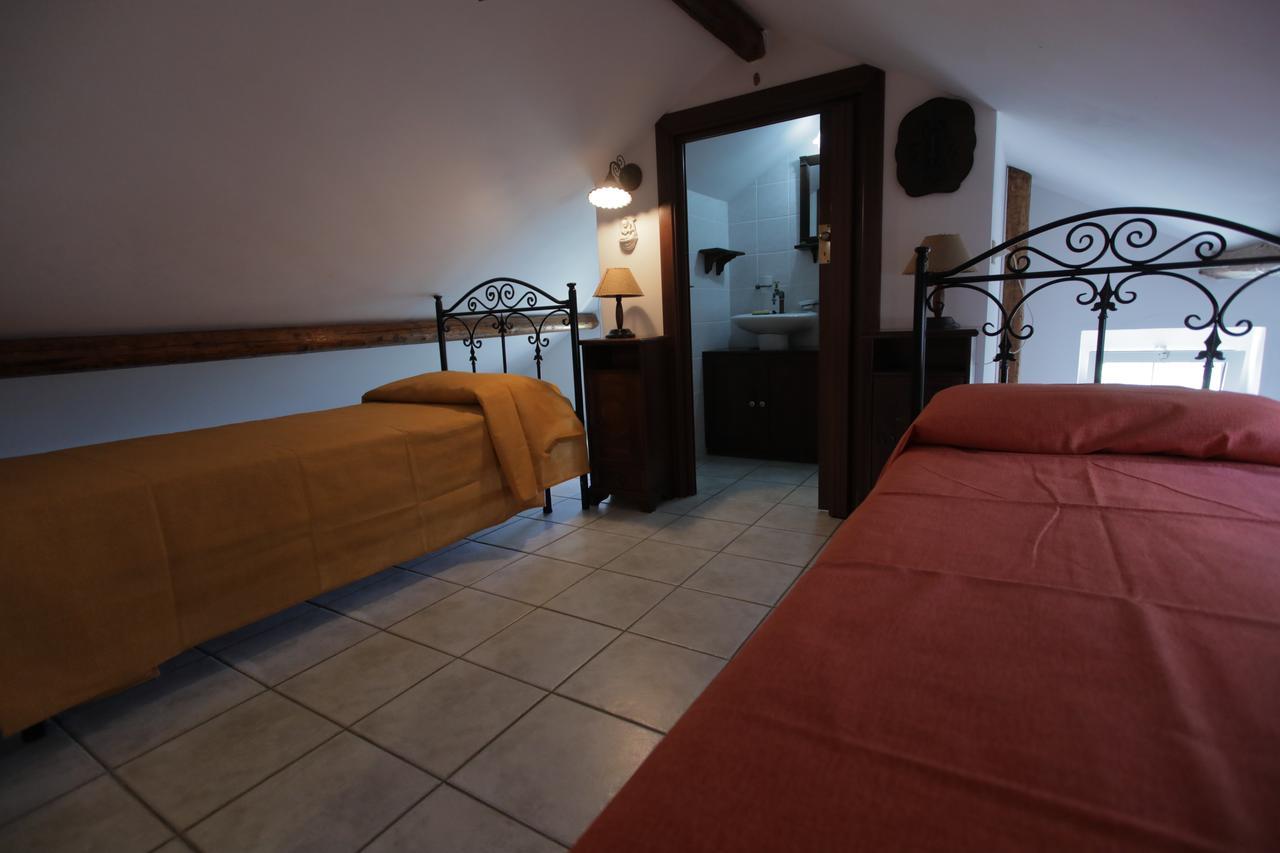 Il Casale Delle Principesse Villa Mattinata Luaran gambar