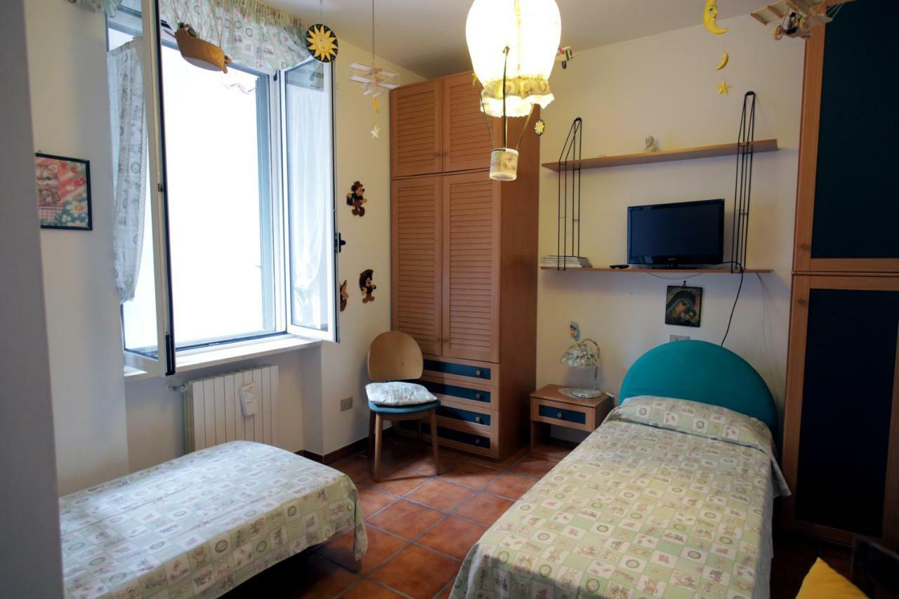 Il Casale Delle Principesse Villa Mattinata Luaran gambar
